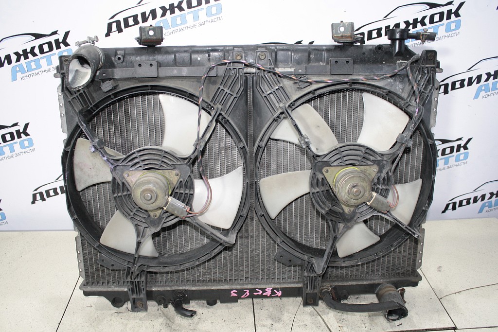 Радиатор охлаждения двигателя NISSAN KBC23 Контрактная