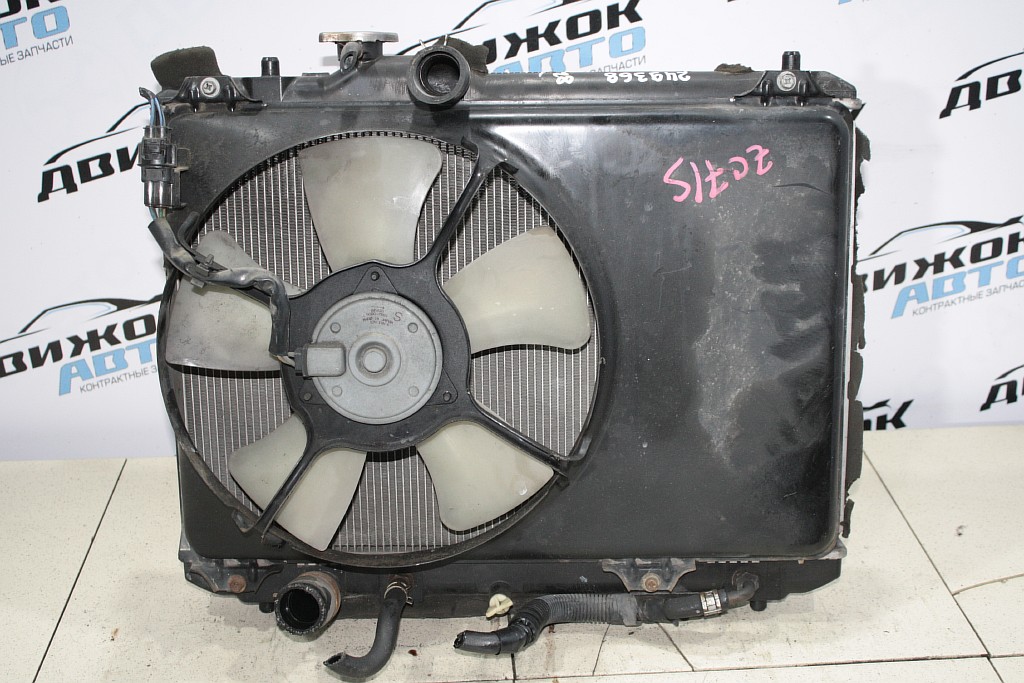 Радиатор охлаждения двигателя SUZUKI ZC71S Контрактная